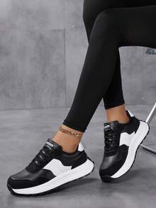 Women's Fashion Sneakers, New Thick Sole Casual Athletic Shoes, Ladies' Chunky Sneakers Combining Entertainment And Comfort - Black - View 3
