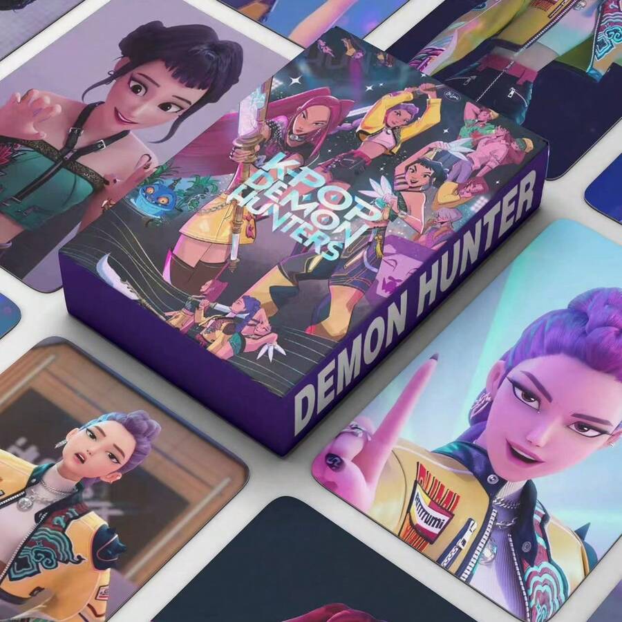 55张女巫狩猎主题KPOP动漫Lomo卡片，适合作为生日礼物、派对礼物、KPOP粉丝礼物 - 彩色 - 查看 1