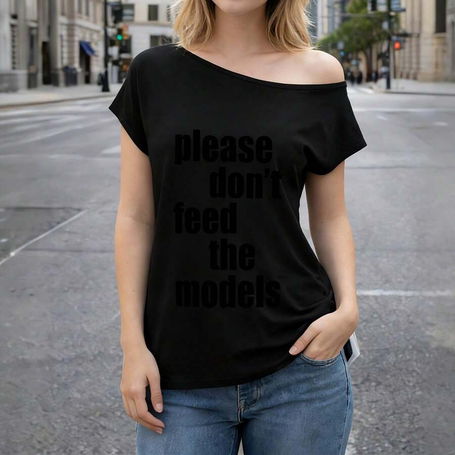 The Models, Women's , Casual Crew Neck, Great For Casual Gatherings And Social Events_zheng The Stylish Off-Shoulder Design Accentuates Elegant Lines.Perfect For Festival Vibes, Wedding Celebrations, Easter Gatherings Or Mother's Day Gifting. Relaxed Loose Fit Silhouette Ensures All-Day Comfort From Coachella Fields To Church Pews To Family Brunches. Premium Soft Solid Fabric In Versatile Black And White, Easy To Dress Up With Skirts Or Down With Jeans. Flattering Short Sleeves And Breathable Material Ideal For Spring And Summer Transitional Weather. Thoughtful Gift-Ready Style That Suits Multiple Occasions-Music Festivals, Wedding Guest Attire, Holiday Celebrations, Or Mom's Everyday Wardrobe. - 黑色 - 查看 1