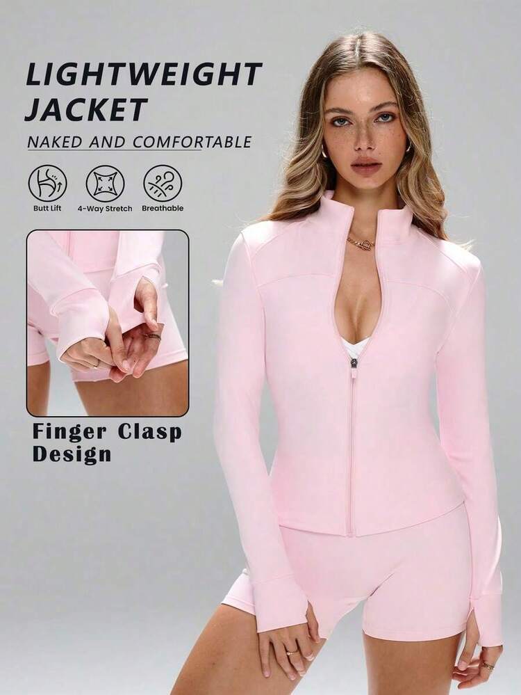 This Sporty Features A Minimalist And Fashionable Style, Combining Collegiate And Athletic Elements. With Long Sleeves And Thumb Holes, Comfortable Stretchy Fabric Is Suitable Dance/Pilates Workouts. Front Zip-Up Design With A Low Collar Allows You To Easily Transition From Street To Gym. With Shaping Seams, A, Full Coverage, Long Sleeves With Thumb Holes, Effective Cinched Waist, Bust Lifting Pleats, And 360-Degree Stretch, This Also Has An Anti-Slip Zipper Guard. Women's Fitted Zip-Up Pink - 粉紅色 2 - 查看 5