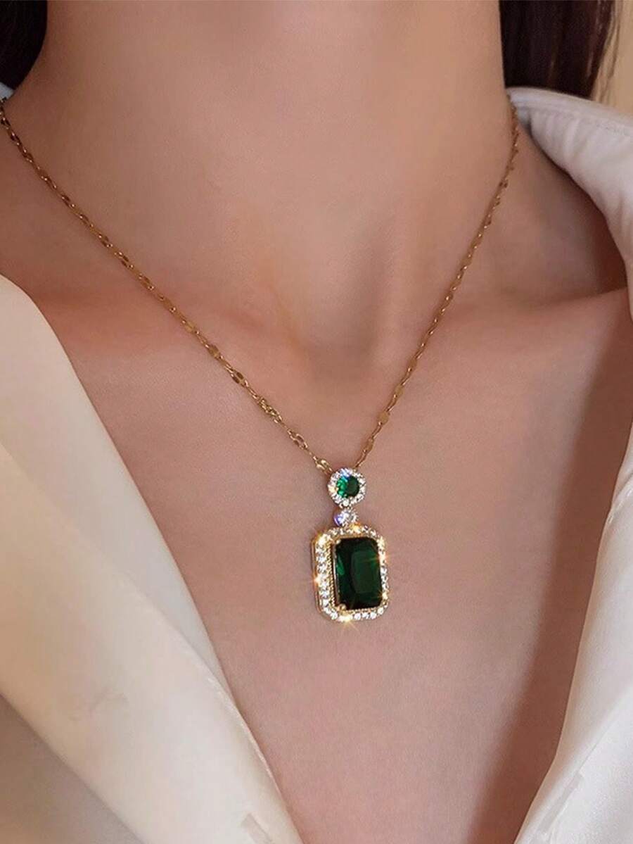 1 chiếc dây chuyền mặt dây chuyền hình vuông màu xanh lá cây thanh lịch kiểu Pháp, đính đá Cubic Zirconia tổng hợp, trang sức dành cho nữ đeo hàng ngày và dự tiệc. - Vàng - Xem 1