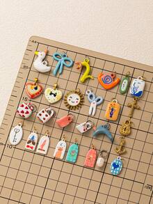 1件夏季清爽插画吊坠，手绘日常风格，18K镀金PVD不锈钢材质，适合DIY制作手链、脚链、项链、身体链等饰品。 - 彩色 - 查看 4