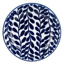 2pcs 3.75-Inch Ceramic Dipping Sauce Dishes, Japanese Blue & White Glazed Leaf Pattern Round Soy Sauce Plates, Smooth Glaze Surface, Easy To Clean, Microwave, Dishwasher & Oven , Suitable For Soy Sauce, Vinegar, Chili Oil, Mustard, Nuts, Home Dining, Hot Pot, Sushi, Grill - Royal Blue - View 5