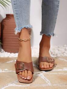 Summer New Metal Buckle One-Strap Rhinestone Design Outdoor Sandals, Retro Korean Style Versatile Flat Beach Slippers Suitable For Beach Travel - Brown - View 7