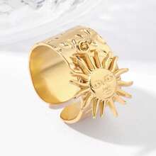 1 pièce Bague ouverte ajustable texturée en acier inoxydable avec motif soleil, bague de couple à la mode et personnalisée - Doré - Voir 4