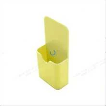Portapenne e portamatite magnetici multicolore - Supporto di stoccaggio in plastica leggero e facile da installare per lavagne, frigoriferi, armadi - Ottimo per forniture per ufficio domestico, aula, calamite da frigo carine, organizer per scrivania e cassetti - Scaffale portaoggetti in plastica facile da installare - Visualizzare 8