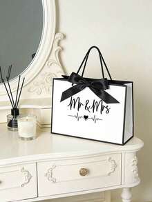 1pc Mr&Mrs Wedding Gift Bag - Wedding Souvenir Bag - Thick White Card Handheld Paper Bag - B - View 2