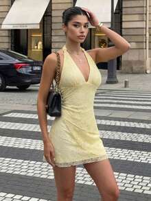 Women's Elegant Pale Yellow Lace Halter Ruched Waist Mini Dress, Chic Sexy Party Dress, Glamorous City Outfit - Yellow - View 6