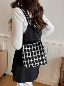 2026 年新款女士单肩包，采用简约休闲又不失精致的格纹图案。 - 黑色 - 查看 10