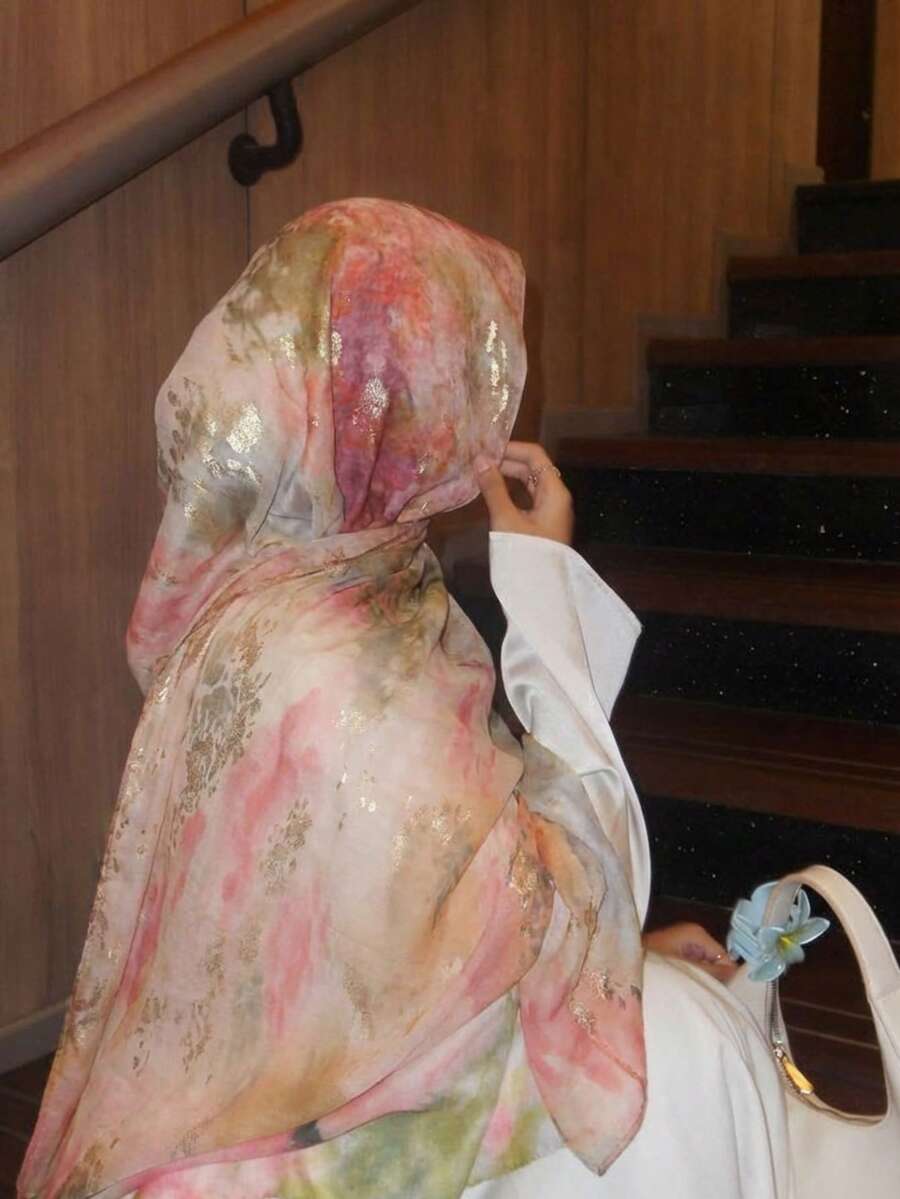 1件装女士水彩印花头巾，柔软透气的波西米亚风格围巾，数码印花雪纺头巾，多功能防晒披肩，适合四季日常佩戴 - 彩色 - 查看 1