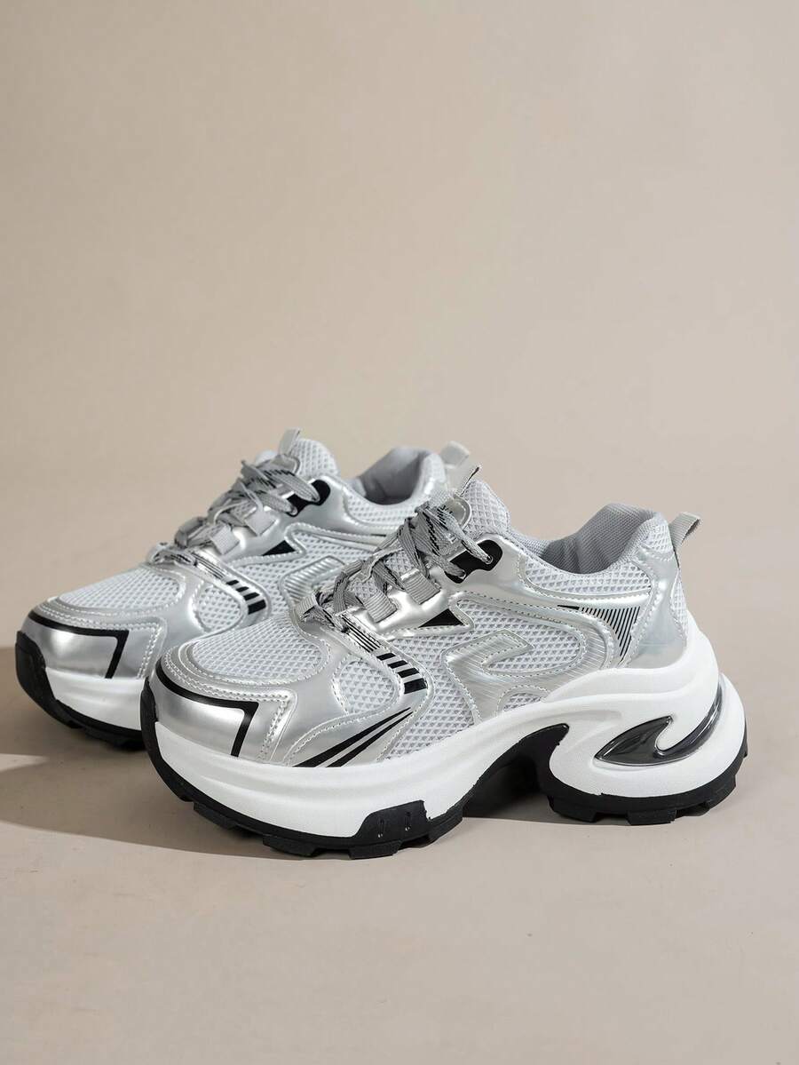 女士新款透气网面厚底休闲运动鞋，系带款，白色/灰色，时尚轻便，适合所有季节