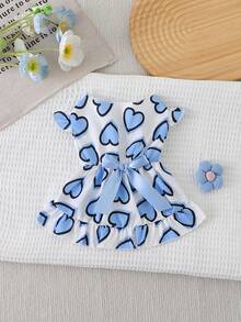 不对称蓝白爱心狗狗连衣裙，轻盈短袖宠物连衣裙，适合泰迪犬、贵宾犬和小型犬的夏季公主裙 - 白色 - 查看 2