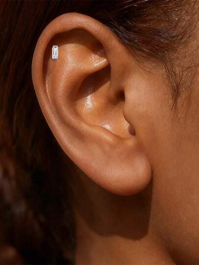 1颗0.1克拉莫桑石925纯银时尚方形螺纹穿刺耳骨耳环，女士耳环，适用于婚礼首饰和情侣礼物