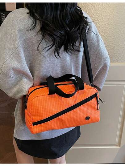 Túi học sinh kẻ caro cam đen | Túi đeo chéo và xách tay 2 trong 1, túi du lịch nhẹ, chống thấm nước | Túi đeo chéo đa năng cho học sinh đi du lịch ngắn ngày | Túi du lịch chống thấm nước