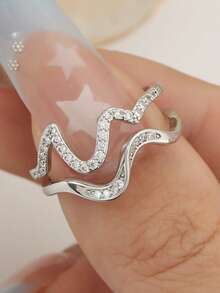 两件套不对称波浪形水晶镶嵌时尚戒指，适合女士日常佩戴 - 戒指套裝 - 查看 3