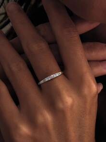 1pc S925 Sterling Silver Round Cubic Zirconia Ring, Minimalist Delicate Micro-Inlaid Diamond Thin Band Ring For Women, Suitable For Daily Wear, Fresh & Versatile, Valentine's Day Gift - Diamond - View 1