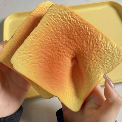 逼真芝士熔岩吐司慢回弹挤压玩具，手工面包片挤压玩具，柔软慢回弹吐司挤压减压玩具，缓解焦虑工具，适合生日派对礼物、扭蛋填充物、成人手指按摩、派对礼品