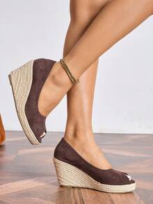 2026 Spring/Summer Women's Fashion New Comfortable Wedge Woven Thick Bottom Open Toe Sandals - Coffee Brown - View 4