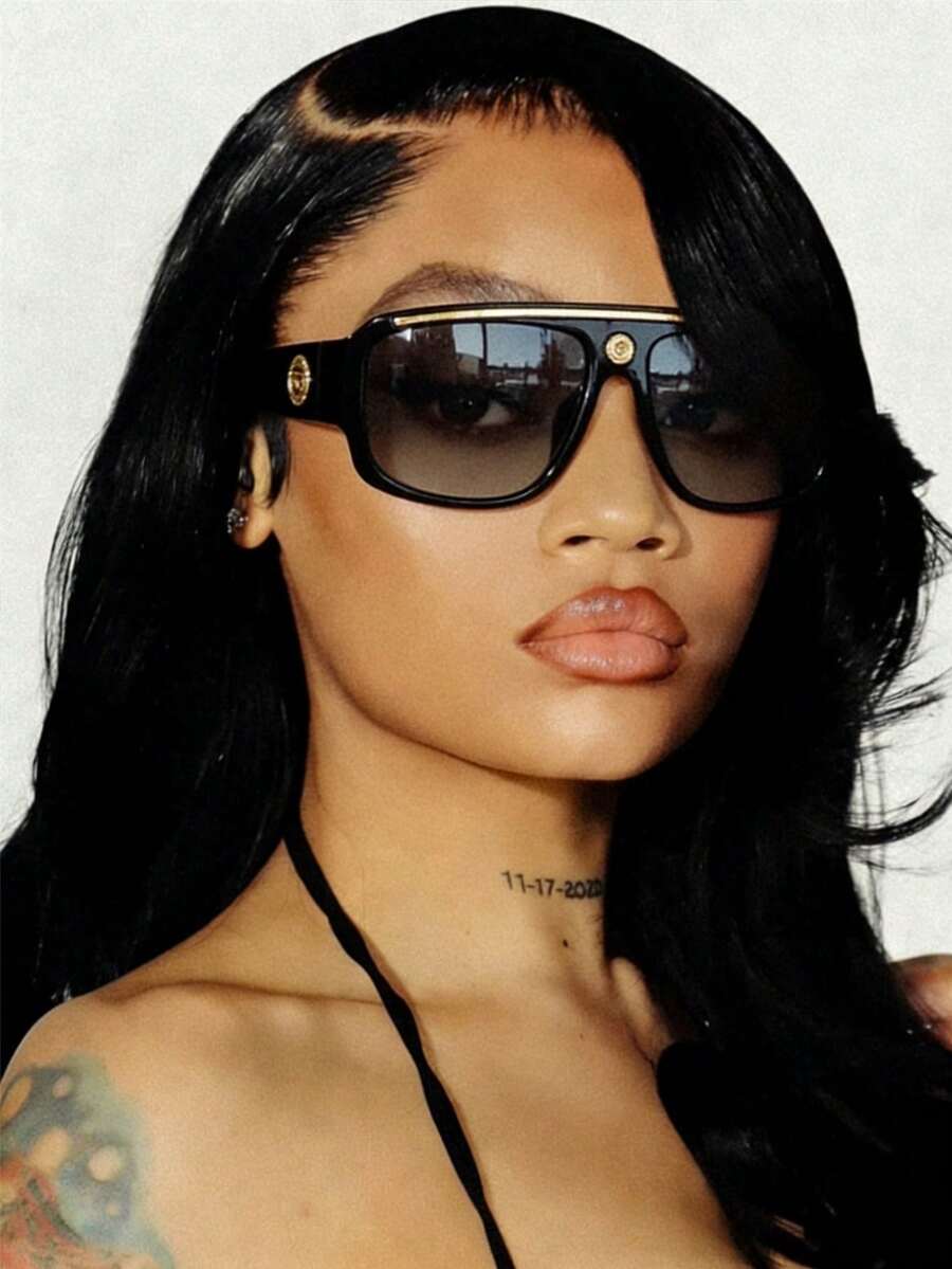 1 Pair Large Square Fashion Glasses , Retro Versatile Casual Glasses Suitable For Daily Wear, Street Style, Vacation, Travel, Summer Beach, Black Frames - Black - View 1