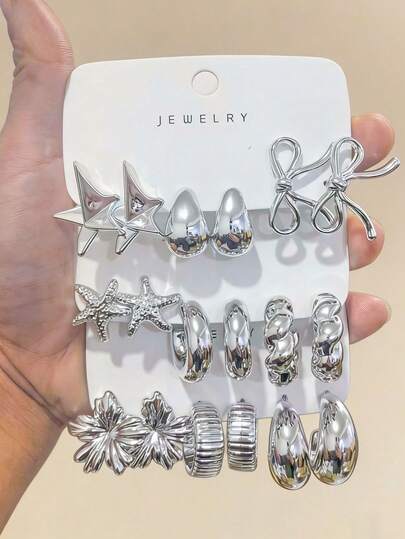 Set de 6/18 pendientes de moda plateados, con elementos de estrella, lazo, estrella de mar, flor y giro geométrico, combinando frescura y suavidad. Adecuado para uso diario, ir al trabajo, citas, fiestas y otras ocasiones