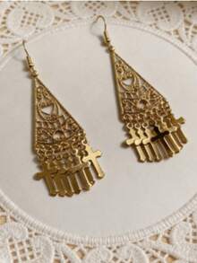 1對女款復古雕花長款吊墜耳環,鏤空三角形蕾絲設計,鍍金波希米亞風個性化吊墜耳環,親膚低敏百搭飾品,適合日常通勤、聚會與派對,歐美網紅風格配件 #復古耳環 #波希米亞飾品 #個性化耳環 #網紅飾品 - 金色 - 查看 12