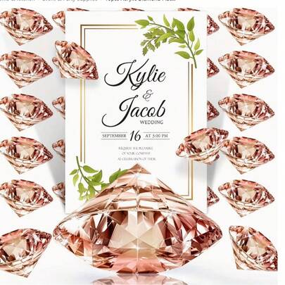 10 chiếc đế giữ thẻ tên bằng acrylic hình kim cương - Dùng làm giá đỡ số bàn cưới, giá trưng bày thẻ tên cho tiệc cưới, giá để bàn ăn, trang trí đám cưới cho cô dâu.