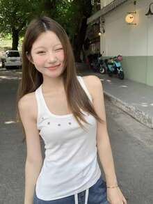 性感无袖U领吊带背心，修身显瘦，春夏款 - 白色 - 查看 4