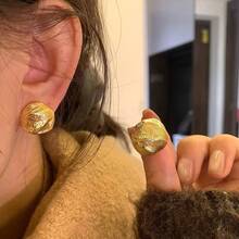 1 对简约泪珠耳钉，哑光金属耳环，优雅气质，适合女性秋冬装 - 水滴耳釘 - 查看 15