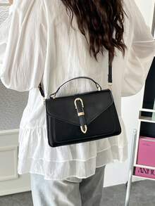 2026年新款极简现代风格，兼具精致优雅、经典考究、百搭时尚的女士斜挎包。 - 黑色 - 查看 9