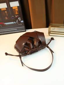 2026 New Fashion Woven Cloud Pleated Handbag, Shoulder Bag For Women - Coffee - View 7