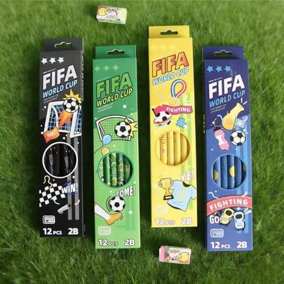 FIFA 1 Set/12 Pack Of Cartoon Boxed Pencils,Football Party Supplies World Cup Pencils, Random Styles, Party Gifts With Souvenir Fillers, Easter Gifts, Birthday Gifts, Birthdays, Party Accessories, 2B Pencil Set, Cartoon Cute