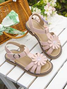 柔软的合成鞋面，透气内衬，柔韧防滑的外底，适合行走。 - 粉色 - 查看 3