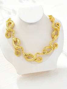 1件夸张盘绕蛇形项链，女士专属，独特个性项链，高端质感颈链 - 金黃色 - 查看 3