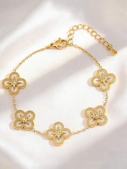 Camhanno سوار فولاذي مقاوم للصدأ بتصميم رومانسي أنيق، مثالي للمواعيد الرومانسية وأيام المكتب، تصميم بتلات نجمية مصقول يضيف أناقة لكل المناسبات، هدية مفكرة للعائلة والأصدقاء المقربين، يصبح إكسسوار محبب للارتداء اليومي واللحظات الخاصة