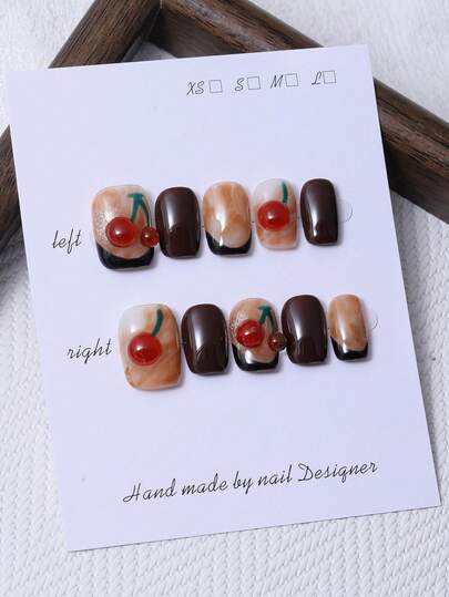 10片/套 手工制作的Y2K棕色法式短方形美甲贴片，饰有3D手绘樱桃图案和手绘渐变色设计，用于美甲装饰。包含1片果冻胶和1把指甲锉。非常适合派对和正式场合佩戴，是美甲贴片和美甲护理产品的理想之选。