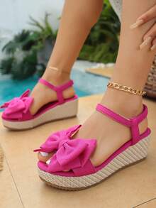 女士新款编织双带蝴蝶结装饰坡跟高跟凉鞋，甜美露趾蝴蝶结一体式厚底防水坡跟草编绳底纯色高跟拖鞋，玫瑰红/黑/白高跟鞋 - 玫紅色 - 查看 3