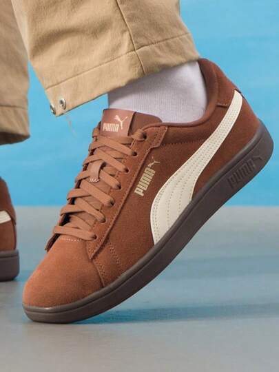  Giày thể thao cổ thấp PUMA Smash 3.0 thời trang và thoải mái, unisex, màu nâu.