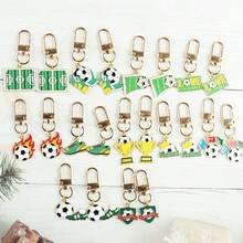 Bộ móc khóa bóng đá 12/24 chiếc, bao gồm áo đấu bóng đá, giày thể thao và các móc khóa khác thuộc series bóng đá, kèm theo thiệp chúc mừng. Món quà lý tưởng cho người hâm mộ bóng đá, người đam mê thể thao, quà tặng sở thích, niềm vui bóng đá, quà tặng bóng đá cho thanh thiếu niên, mặt dây chuyền giải thưởng, quà sinh nhật, quà tặng tiệc tùng, quà Giáng sinh, quà Lễ Tạ ơn. Quà tặng cho mẹ, cha, quà tốt nghiệp và quà cho giáo viên. - màu sắc - Xem 3