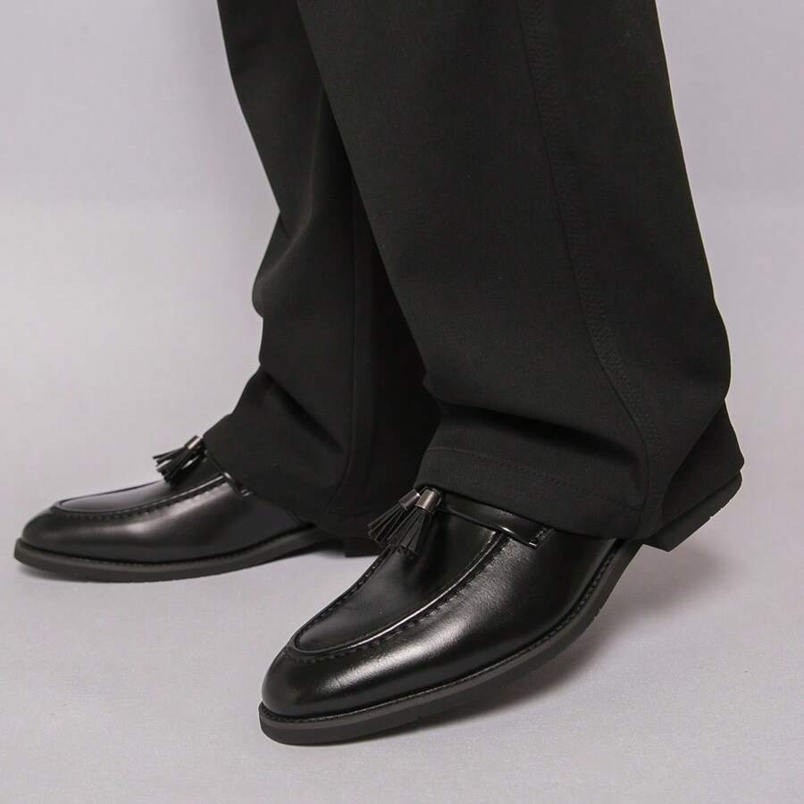 Mocasines con flecos negros para hombres, de moda y vintage, adecuados para uso empresarial y casual en todas las estaciones - Negro - Ver 1