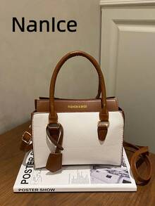 A Stylish, Minimalist And Exquisite Classic Women's Crossbody Bag For 2026. It Is A Bag With A Retro Style And A Sense Of Sophistication. - White - View 2