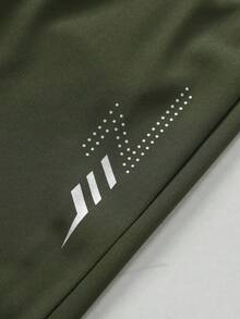 Pantalones cortos deportivos de verano ligeros para hombre, pantalones cortos con bolsillo con cremallera de unicolor estampado, pantalones de fitness y running transpirables de secado rápido - Verde militar - Ver 8