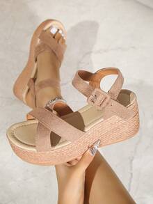 Giày sandal đế cao đơn giản, nhẹ, dày dặn dành cho nữ, màu đỏ, chống thấm nước, cao gót 7cm, phù hợp cho trang phục mùa xuân hè. - Màu Khaki - Xem 11