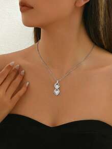 1pc Spring/Summer New Fashion Women's Pendant Necklace, Luxury Minimalist Shiny Heart Pendant Clavicle Chain, Suitable For Daily Wear, Party, Mother's Day, Teacher's Day, Wedding Anniversary, Holiday Gift - Alluring Beauty - View 4