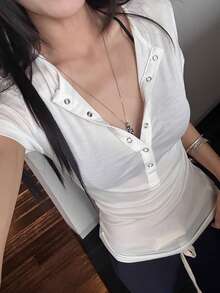 女款純色半透亨利領鈕扣設計修身收腰優雅方肩短袖上衣，白色，夏季襯衫 - 白色 - 查看 9