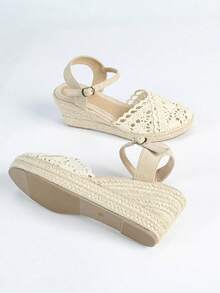 Giày sandal đế xuồng bằng dây lanh dành cho nữ, giày đế dày có quai co giãn thoải mái. Giày cao gót đế xuồng bằng rơm, mũi tròn, khoét rỗng, thoáng khí, kiểu sandal ngư dân với đế cao su đan chéo, sandal đế xuồng bằng vải lanh, sandal đi biển phong cách bohemian với khóa khoét rỗng, giày đi nghỉ mát. - Màu be - Xem 7