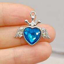 12件套Y2K风格吊坠饰品套装，包含蝴蝶、云朵、星星、太阳、爱心、月亮、皇冠等图案，适合DIY项链、耳环、手链等饰品制作。 - 彩色 - 查看 6