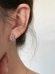 1 Đôi bông tai vòng bằng đồng kiểu dáng tối giản, thanh lịch, hình tròn bao quanh, đính đá cubic zirconia siêu nhỏ, đa năng cho cả đeo hàng ngày và dự tiệc. - Bạc - Xem 5