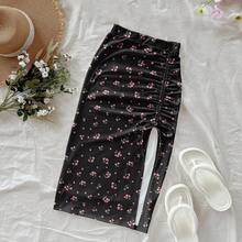 Chân váy đi biển nữ họa tiết hoa nhí kiểu bohemian, thắt eo, xẻ tà, thích hợp cho mùa hè. - màu đen - Xem 2