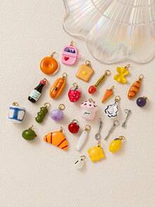 1件休闲厨房风格滴水吊坠，包含罐头食品、牡蛎、面包、瓶子、鱼、花、勺子、叉子、刀、杯子、草莓、热狗、柠檬、橄榄、豌豆、饼干、大蒜、蓝莓和番茄。采用不锈钢材质，18K镀金，防水防褪色。适用于DIY项链、手链、钥匙扣、包链、女士首饰、DIY配件、海滩装饰。 - 彩色 - 查看 1