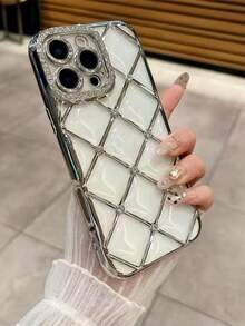 1pc Diamond 6D Electroplated Classic Rhombus Pattern Phone Case Suitable For IPhone 17/17Pro/17Promax/16promax/16/16pro/16plus/15/15promax/15pro/11/12/13/14promax/11pro/11promax/12pro/12promax/13pro/13promax/14pro/14promax, Elegant & Creative - Silver - View 3